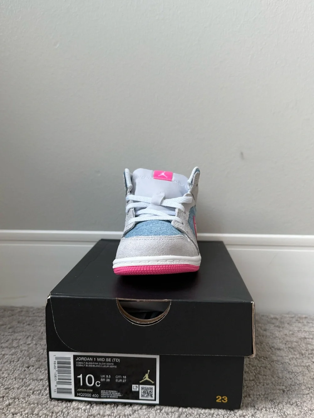 Kids Mid-Top Sneakers in Light Gray, Denim & Pink